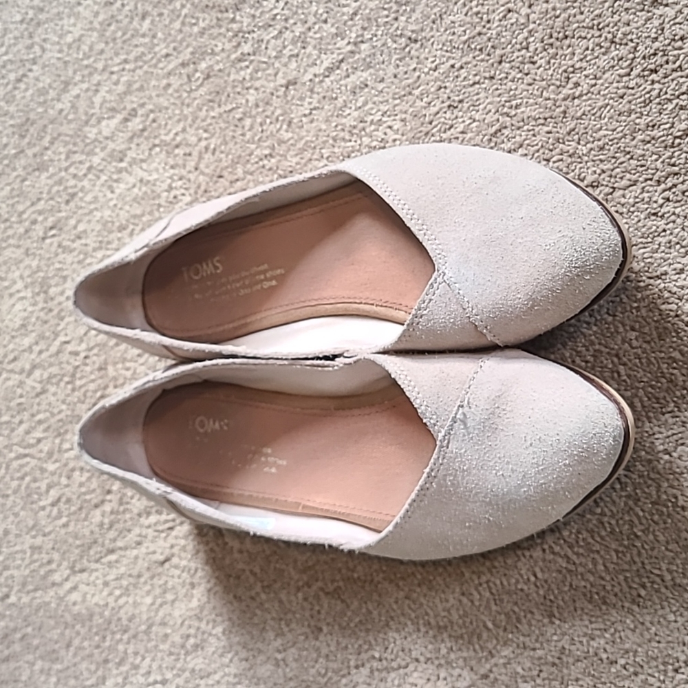 Tom Jutti flats